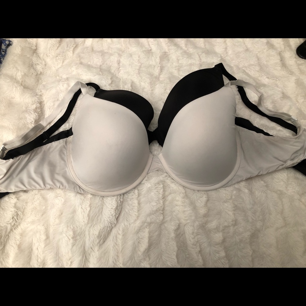 VS bras